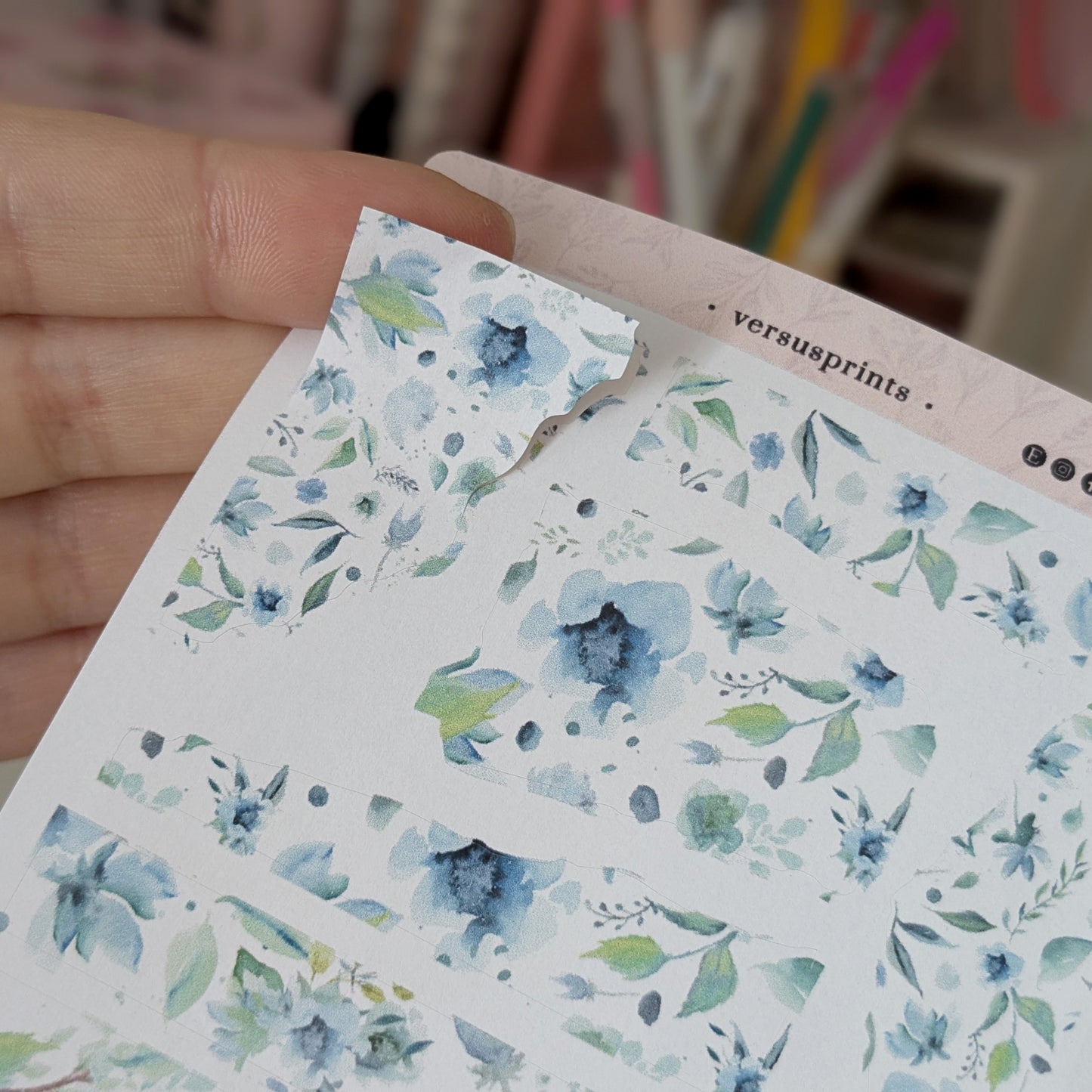 Kit di Adesivi di 4 Pagine per Planner e Journal, Tema Primaverile, Acquerello Floreale Blu